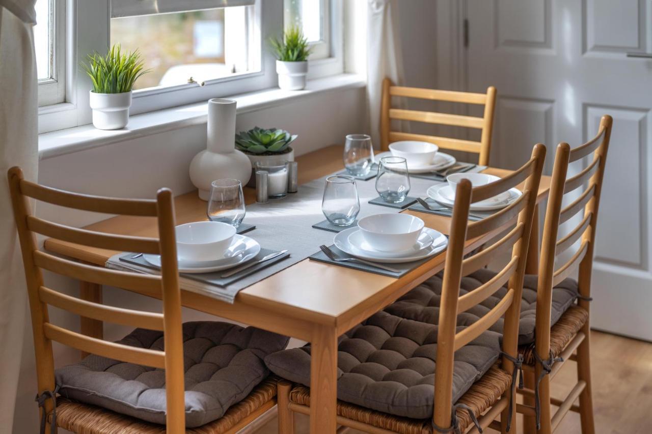 Stansted Airport & Bishops Stortford Town Centre Professional Apartment Бишъпс Стортфорд Екстериор снимка