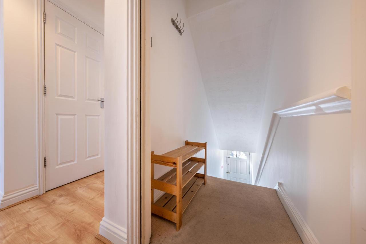 Stansted Airport & Bishops Stortford Town Centre Professional Apartment Бишъпс Стортфорд Екстериор снимка